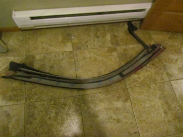 2006 Nissan 350z LH Driver Exterior A PIllar Trim w./Seal