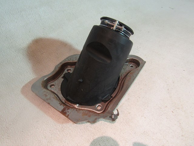 2007 2008 Infiniti G35 Sedan Steering Column Boot
