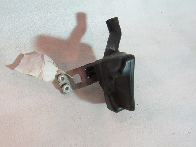 07 08  Infiniti G35 Sedan LH Driver Air Resonator 2007 2008