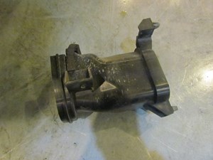 2008 Infiniti G35x Sedan RH Passenger Air Intake Duct