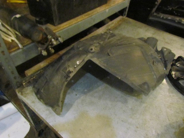 08 Infiniti G35x Sedan Front RH Passenger Fender Liner-Rear Part