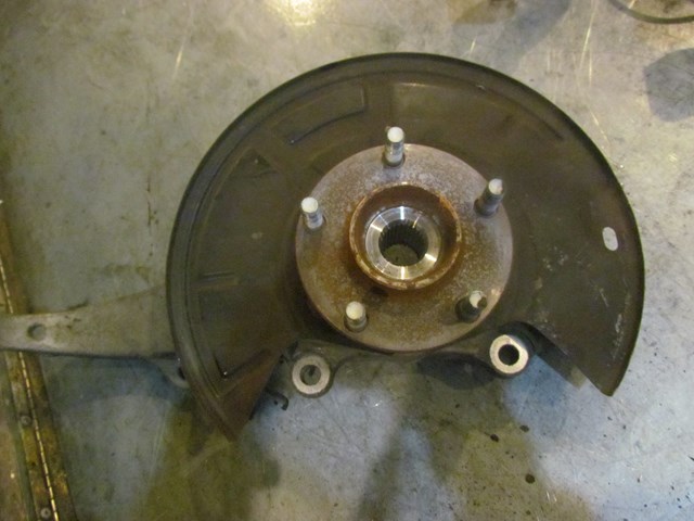 2008 Infiniti G35x Sedan Front LH Driver Spindle