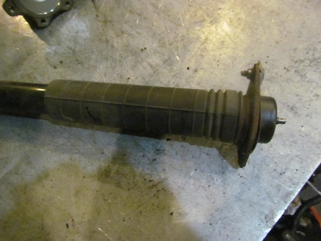 2008 Infiniti G35x Sedan Rear RH Passenger Strut 56210 JK50B