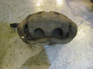 2008 Infiniti G35x Sedan Front RH Passenger Caliper