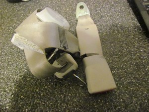  2010 Infiniti G37x Sedan Rear RH Passenger Seat Belt & Buckle