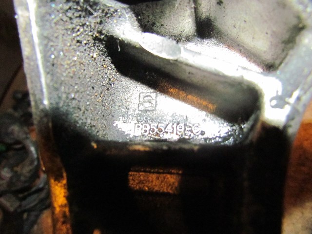 2001 Bentley Arnage LH Driver Engine Mount PB55419PO