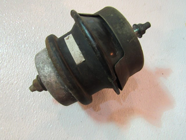 2007 2008 Infiniti G35x Sedan LH Driver Engine Mount