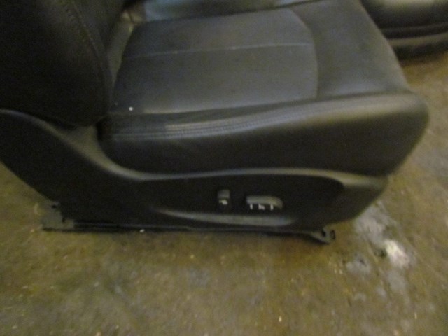 2008 Infiniti G35x Sedan Front RH Passenger Seat