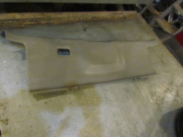 2006 Nissan 350z Trunk Latch Trim Panel-Frost-84992 CD000