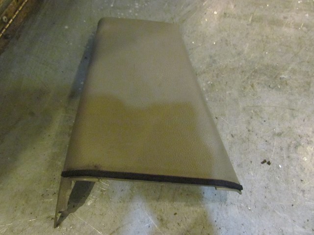 2006 Nissan 350z LH Driver Strut Tower Trim