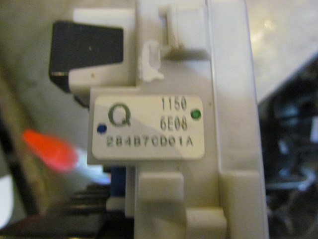 2006 Nissan 350z MT REV UP IPDM Fuse Box 284B7CD01A