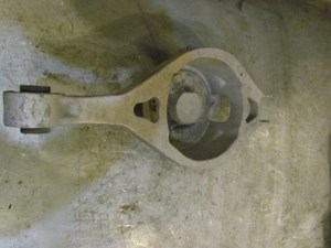 2006 Nissan 350z Rear RH Passenger Lower Control Arm Spring Cup