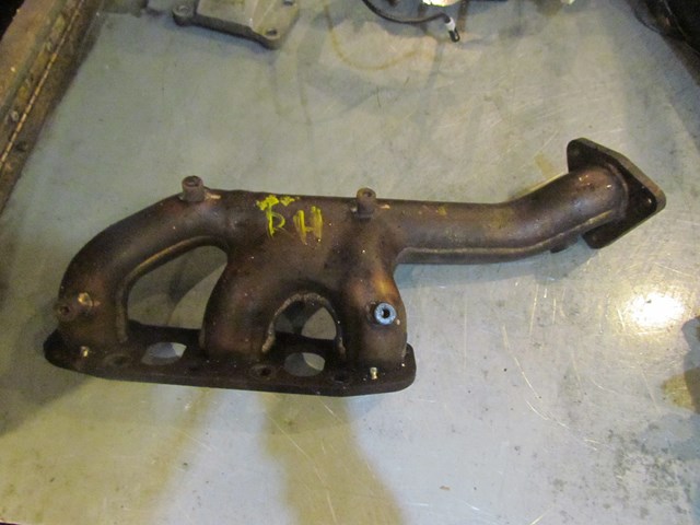 2003 Nissan 350z RH Passenger Exhaust Manifold