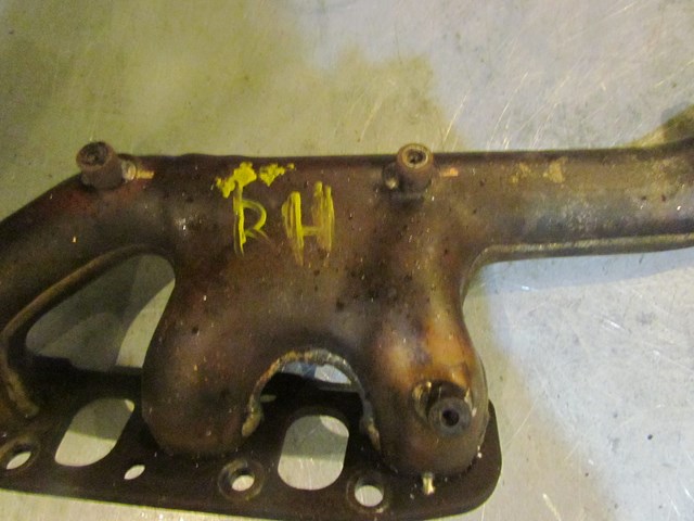 2003 Nissan 350z RH Passenger Exhaust Manifold