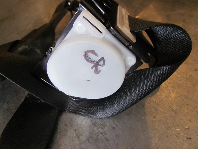 2017 Subaru WRX Rear Center Seat Belt & Buckle