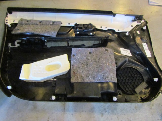 2017 Subaru WRX Front RH Passenger Door Panel 