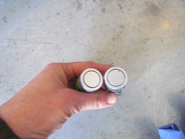 2006 BMW M5 Parking Distance Sensors (2)