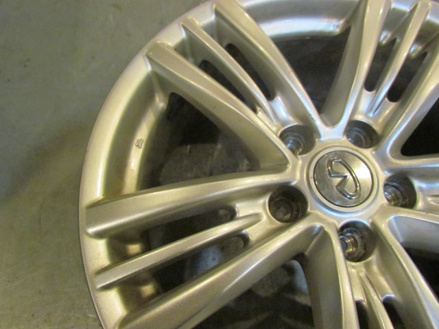 2010 Infiniti G37 Sedan 17 x 7.5