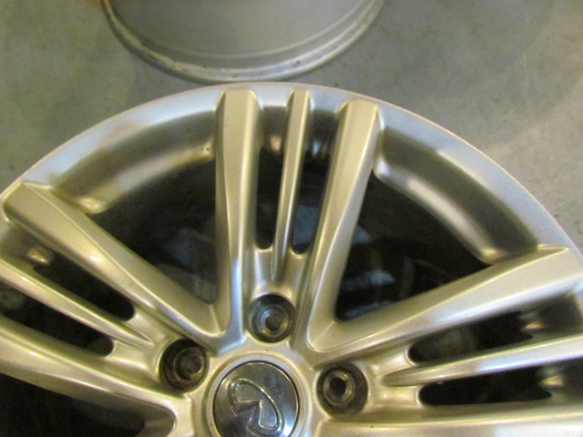 2010 Infiniti G37 Sedan 17 x 7.5