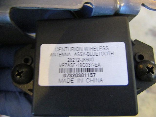 2008 Infiniti G35 Sedan Bluetooth Antenna 28212 JK600