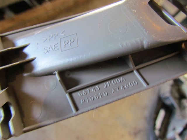 2008 Infiniti G35x Sedan LH Driver Dash Defrost Vent 68743 JK00A