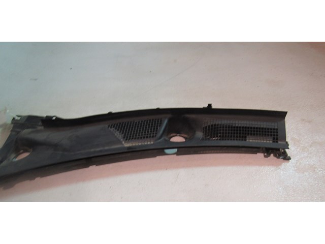 07 08 09 10  Infiniti G35 G37 Sedan LH Driver Wiper Cowl 66863 JK600