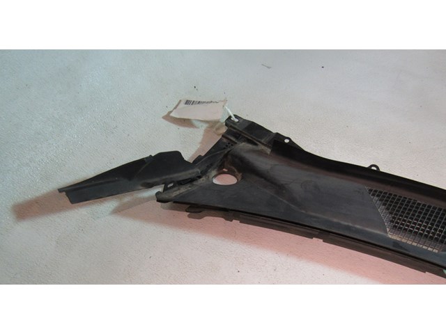 07 08 09 10  Infiniti G35 G37 Sedan LH Driver Wiper Cowl 66863 JK600