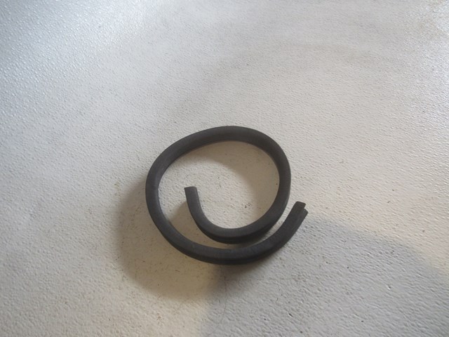 2008 Infiniti G35x Sedan Trunk Pass Through Seal