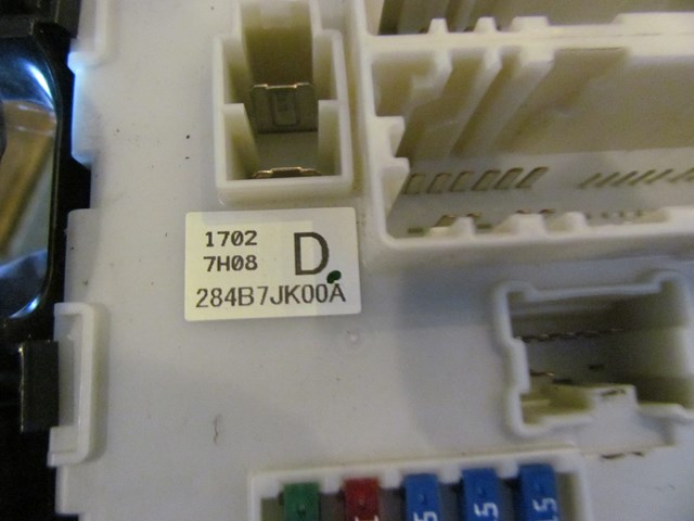 2008 Infiniti G35x Sedan IPDM Fuse Box 284B7JK00A