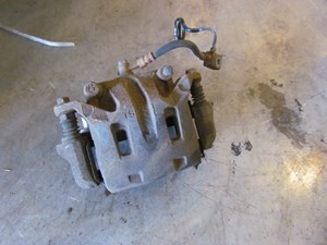 2008 Infiniti G35x Sedan Front LH Driver Caliper