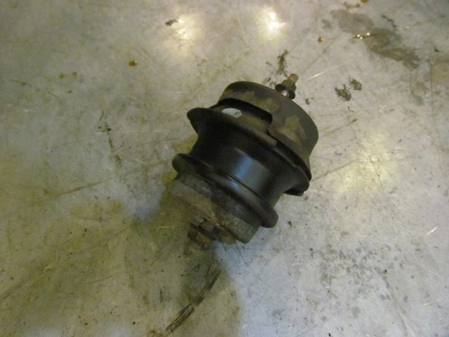 2008 Infiniti G35x Sedan RH Passenger Engine Mount
