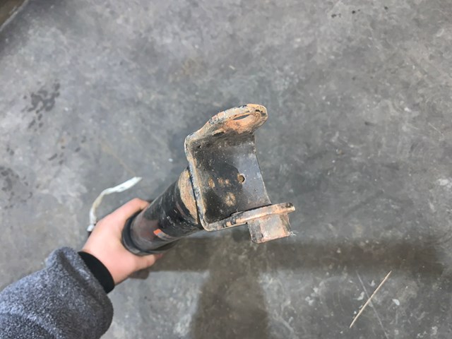 2008 Infiniti G35 G35x Sedan Rear LH Driver Strut Shock Absorber 56210 JK50B