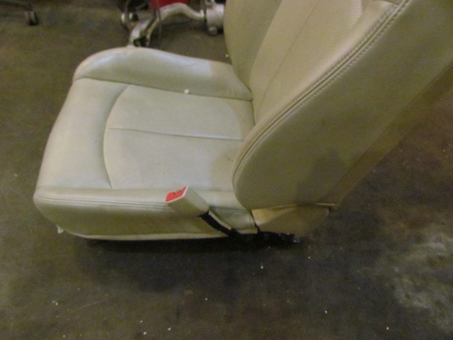 2008 Infinti G35X Sedan Wheat  RH Passenger Front Seat 