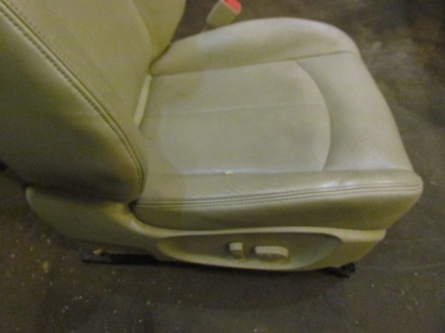 2008 Infinti G35X Sedan Wheat  RH Passenger Front Seat 
