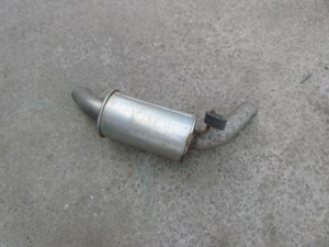 2005 Land Rover LR3 RH Passenger Rear Muffler/Tail Pipe 