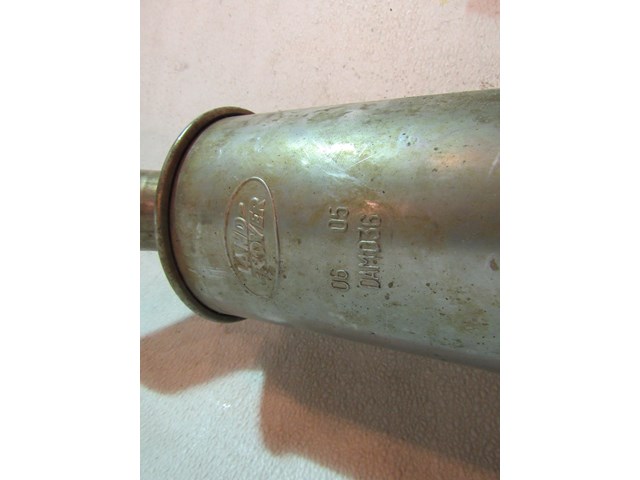 2005 Land Rover LR3 LH Driver Muffler/Tail Pipe 