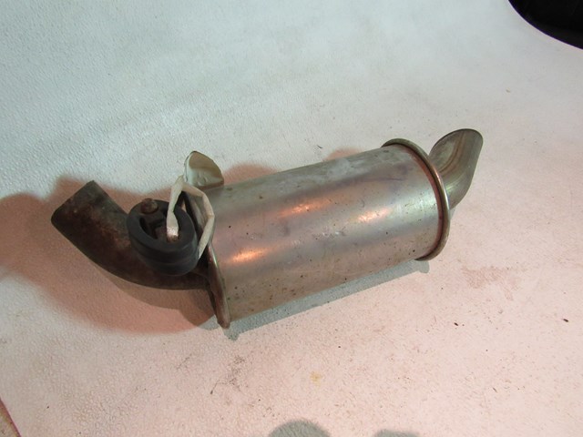 2005 Land Rover LR3 LH Driver Muffler/Tail Pipe 