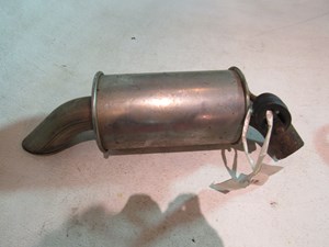 2005 Land Rover LR3 LH Driver Muffler/Tail Pipe 