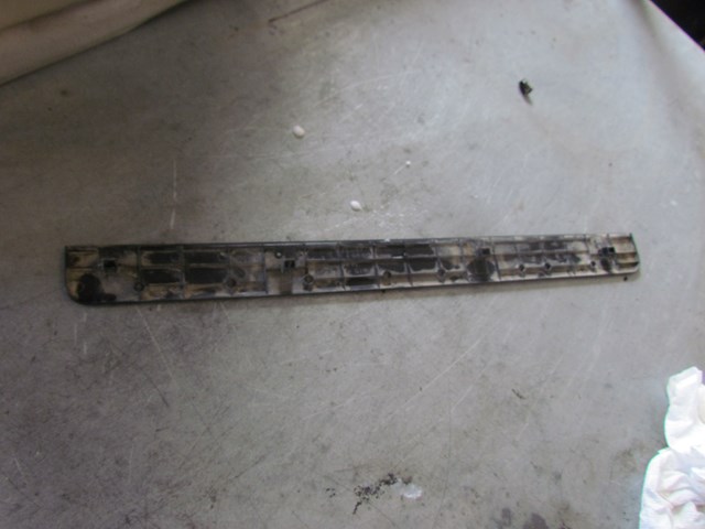 2006 Infiniti M35 M35x Front LH Driver Door SIll Trim 769B1EG000