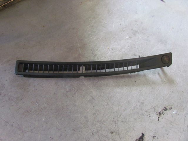 2006 Infiniti M35 M35x LH Driver Dash Defrost Vent 68743 EG000