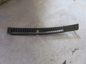 2006 Infiniti M35 M35x LH Driver Dash Defrost Vent 68743 EG000