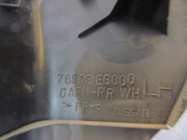 2006 Infiniti M35 M35x Rear LH Driver Seat Finish Trim 76918EG000