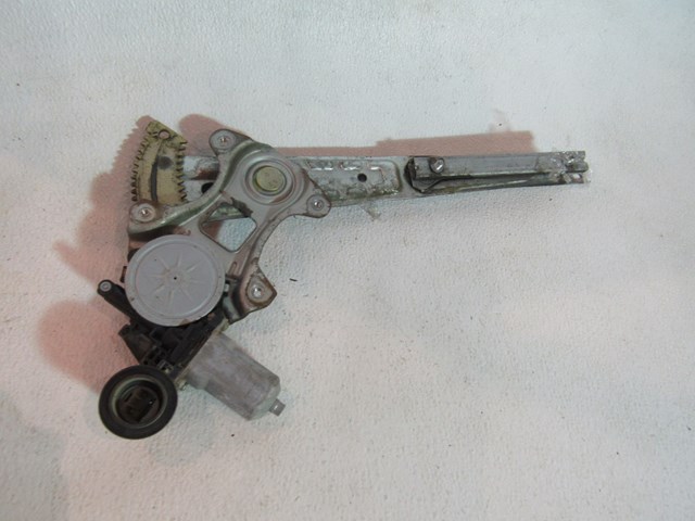 2006 2007 Infiniti M35 Rear LH Driver Window Motor & Regulator