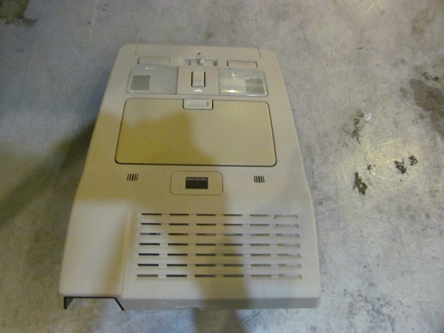 2006 Infiniti M35 M35x Dome Light