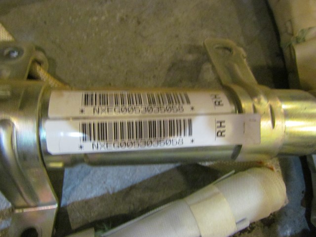 2006 Infiniti M35 M35x RH Passenger Side Curtain Bag