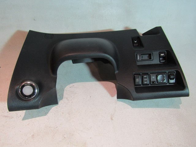 06 Infiniti M35LH Driver Knee  Under Steering Dash Panel Switches