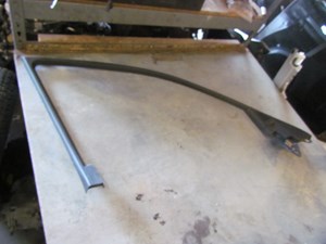 2006 Infiniti M35 M35x LH Driver Sail Panel, Trim & Tweeter