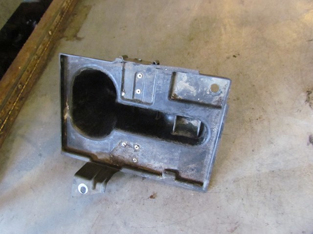 2006 Infiniti M35 M35x Battery Tray 64866 CG000