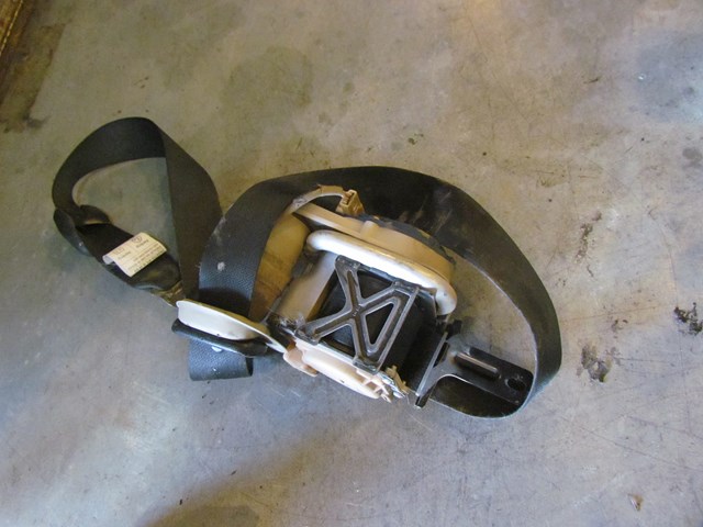 2006 Infiniti M35 M35x Front LH Driver Seat Belt