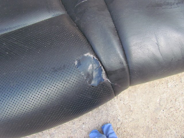 2006 Infiniti M35 M35x Rear Seat Bottom-Hole-See Photos